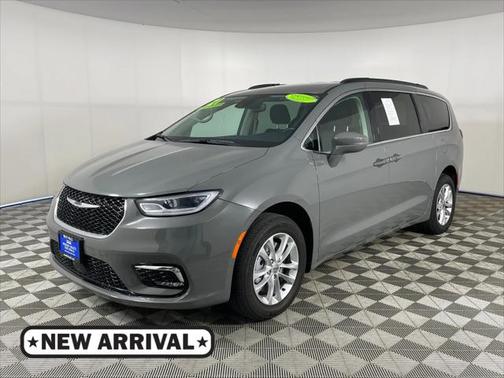 2021 Chrysler Pacifica Touring AWD
