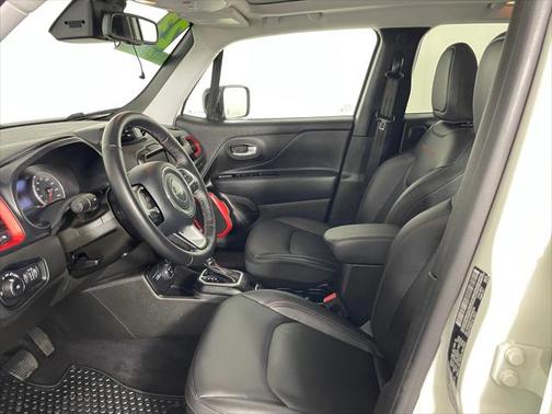 2023 Jeep Renegade Trailhawk 4x4