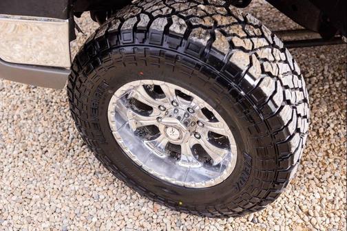 2004 Chevrolet Silverado 2500 LS H/D Crew Cab