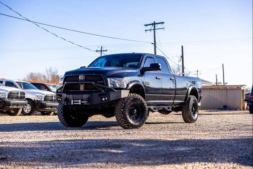 2017 RAM 3500 Tradesman Crew Cab 4x4 8' Box