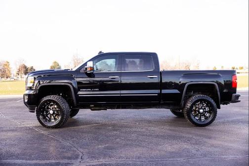 2019 GMC Sierra 2500 Denali