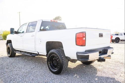 White 2019 Chevrolet Silverado 2500 LT