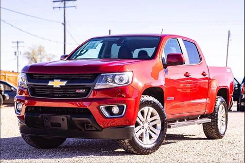 Red Rock Metallic 2015 Chevrolet Colorado Z71