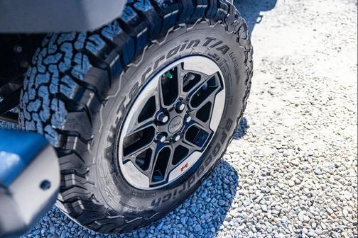 Granite Crystal Metallic Clearcoat 2018 Jeep Wrangler Unlimited Rubicon