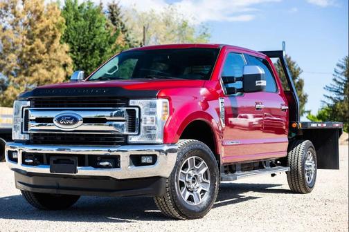 Ruby Red Metallic Tinted Clearcoat/Stone Gray 2019 Ford F-350