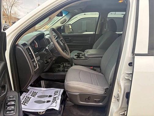 2018 RAM 2500 Tradesman Crew Cab 4x4 8' Box