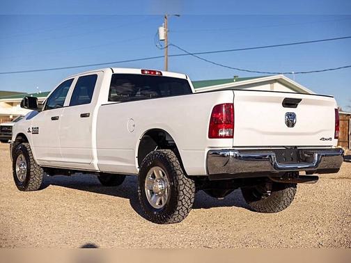 2018 RAM 2500 Tradesman Crew Cab 4x4 8' Box