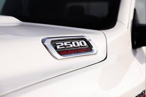 2021 RAM 2500 Big Horn Crew Cab 4x4 6'4' Box