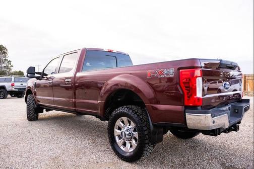 2017 Ford F-350 Lariat