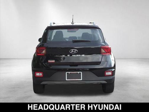 Onyx Black 2026 Hyundai VENUE SEL