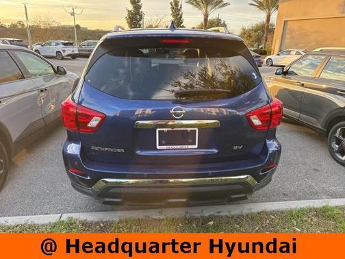 2019 Nissan Pathfinder SV