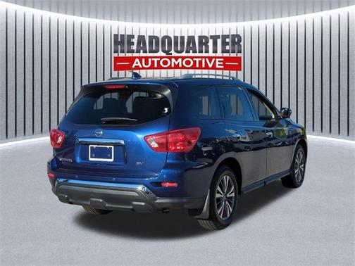 2019 Nissan Pathfinder SV