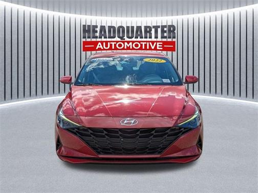 2022 Hyundai ELANTRA SE