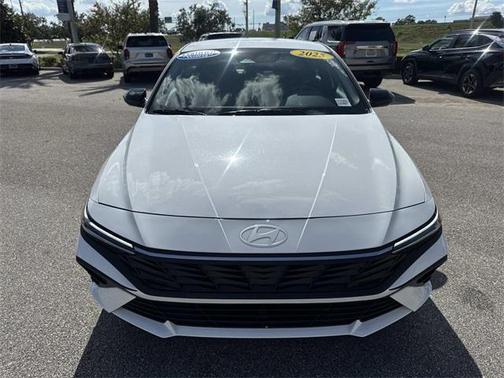 2025 Hyundai ELANTRA HEV SEL Sport