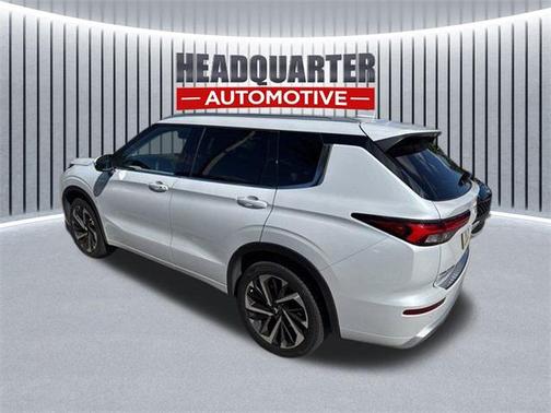 2023 Mitsubishi Outlander SEL 2.5 2WD