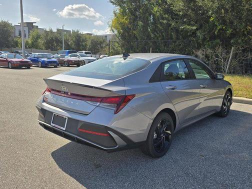 2026 Hyundai ELANTRA Sport