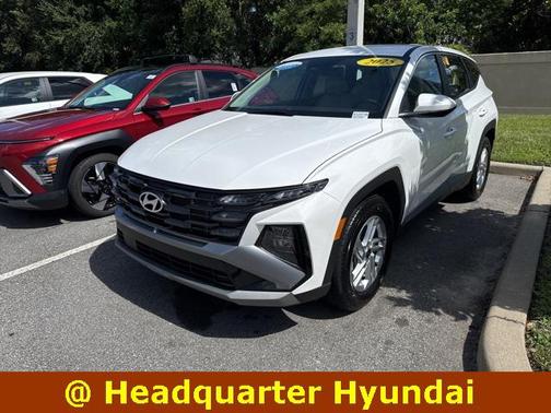 2025 Hyundai TUCSON SE