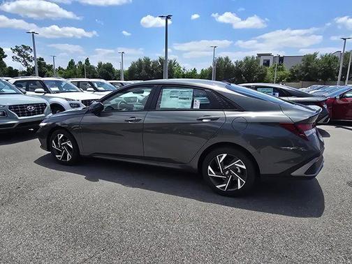 2025 Hyundai ELANTRA Sport
