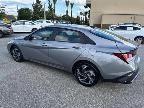 2025 Hyundai ELANTRA Sport