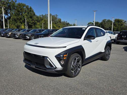2026 Hyundai KONA SEL Premium