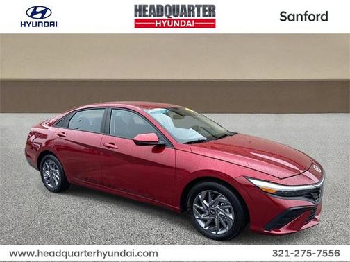 2024 Hyundai ELANTRA SEL