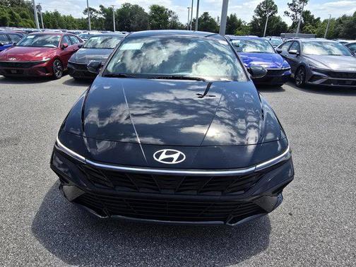 2025 Hyundai ELANTRA Sport