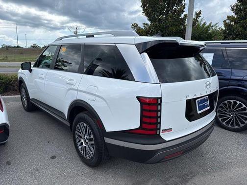 Creamy White Pearl 2026 Hyundai PALISADE SEL Premium