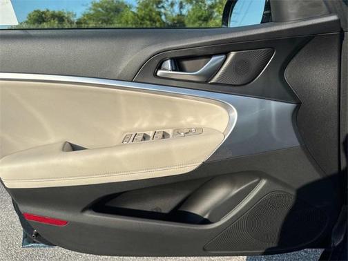 2025 Genesis G70 2.5T RWD