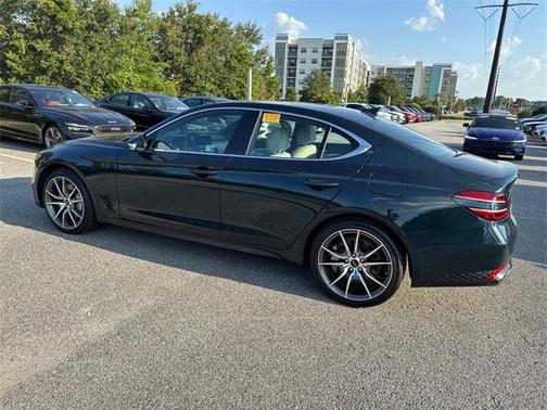 2025 Genesis G70 2.5T RWD