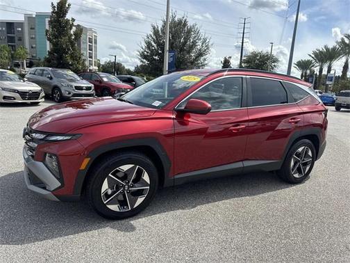 2025 Hyundai TUCSON SEL
