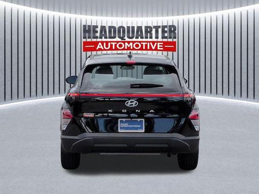 2026 Hyundai KONA SE