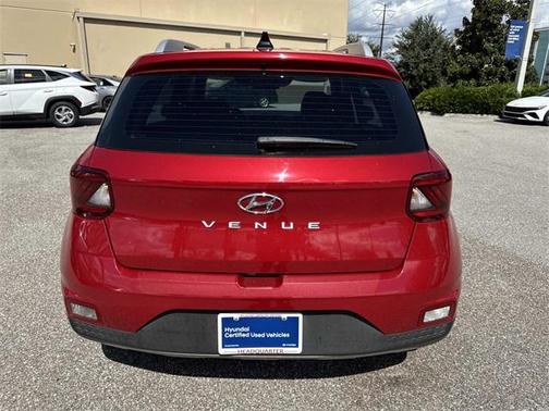 2022 Hyundai VENUE Limited