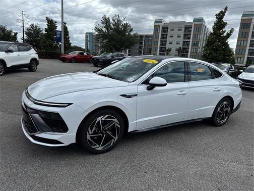 2024 Hyundai SONATA SEL