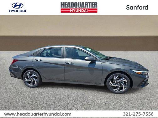 2025 Hyundai ELANTRA SEL
