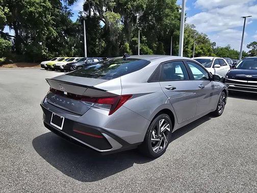 2025 Hyundai ELANTRA Sport