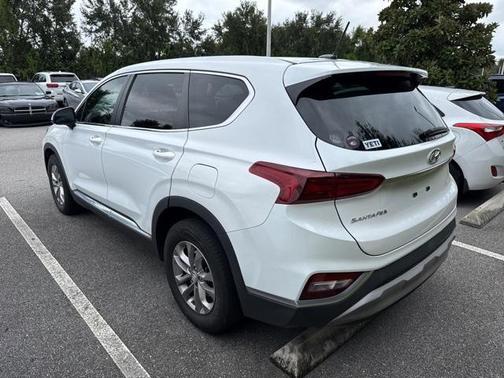 2019 Hyundai SANTA FE SE 2.4