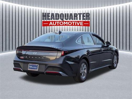2025 Hyundai SONATA SE
