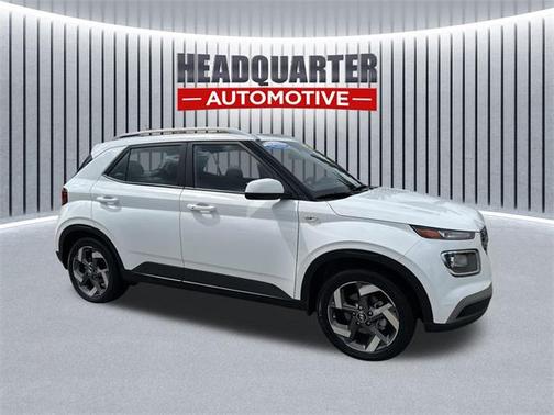 2025 Hyundai VENUE SEL