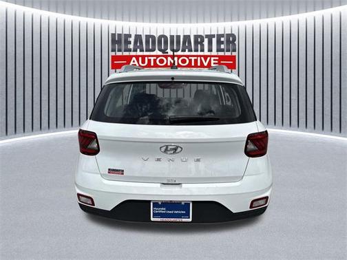 2025 Hyundai VENUE SEL