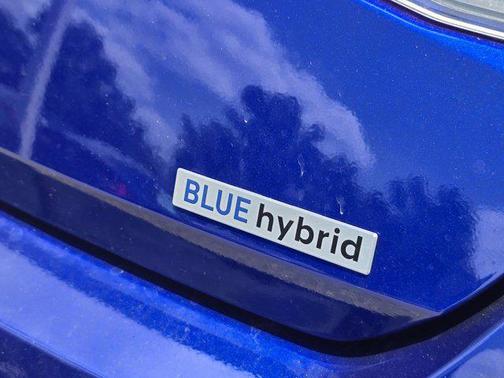 2025 Hyundai ELANTRA HEV Blue