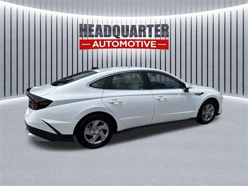 2025 Hyundai SONATA SE