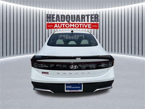 2025 Hyundai SONATA SE