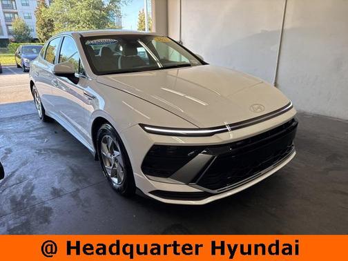 2025 Hyundai SONATA SE