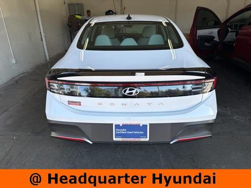 2025 Hyundai SONATA SE