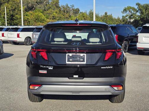 2026 Hyundai TUCSON Hybrid Blue SE