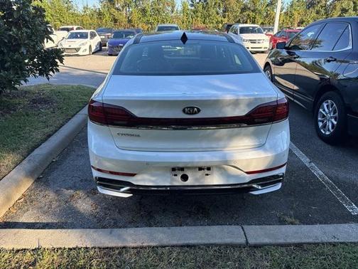 2020 Kia Cadenza Technology