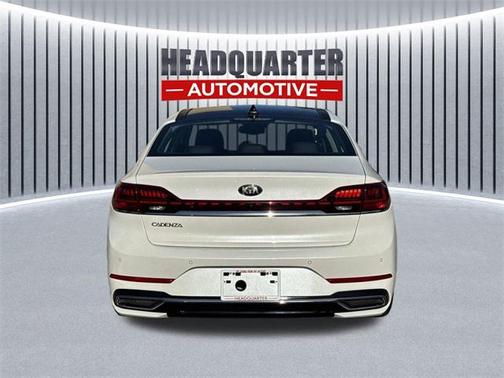 2020 Kia Cadenza Technology