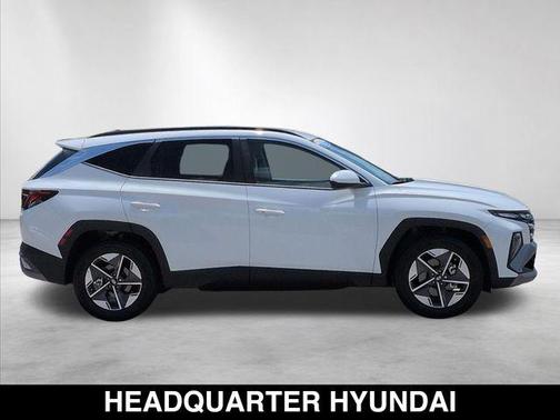 Serenity White Pearl 2026 Hyundai TUCSON SEL