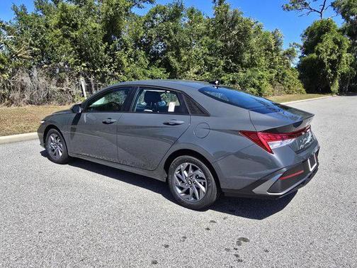 2025 Hyundai ELANTRA HEV Blue