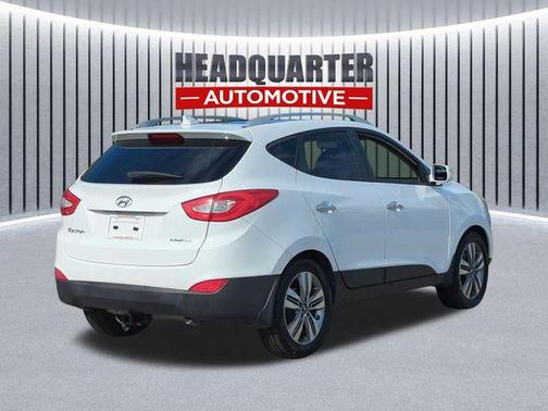 Winter White Solid 2015 Hyundai TUCSON Limited